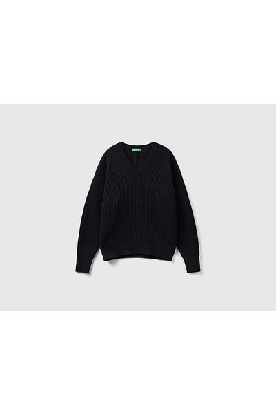United Colors of Benetton V-Neck Boxy Sweater