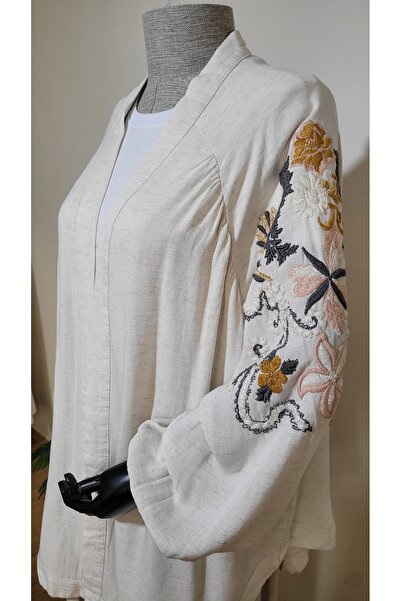 Quup Keten Kimono