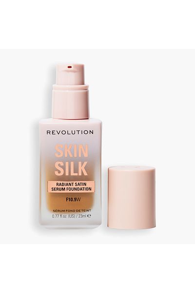 MAKEUP REVOLUTION Skin Silk Radiant Satin Serum Foundation - 23 ml