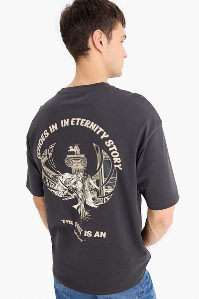 DeFacto Boxy Fit Crew Neck Back Printed Short Sleeve T-Shirt F1092Ax25Au