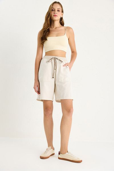 Bianco Lucci Women's Large Pocket Detailed Tied Linen Shorts Yp5384 60283207