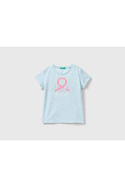 United Colors of Benetton تي شيرت قطني لامع بشعار للأطفال