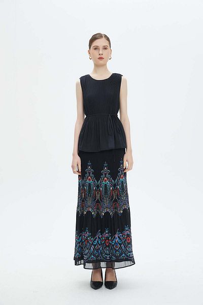 Nichii Women's Sleeveless Ribbed Maxi Dress with Print