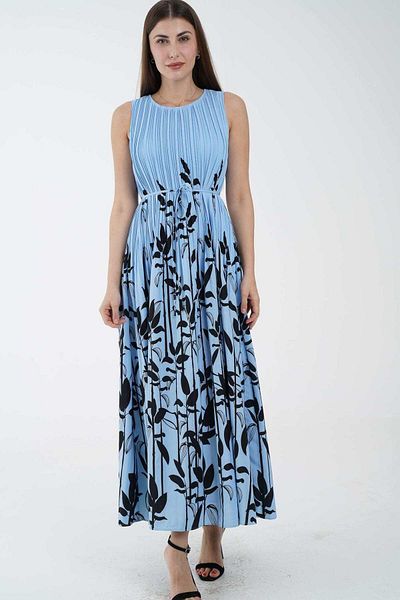 Nichii Women's Floral Maxi Dress with Cutout Detail
