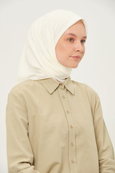 Madame Polo Κρέμα μαντήλι από επίπεδο τετράγωνο σιφόν