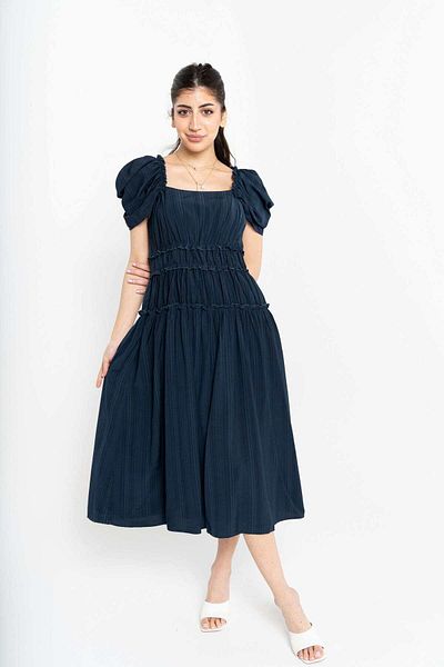 Nichii Women's Midi Dress with Short Sleeves and Square Neckline