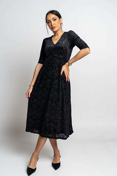 Nichii 3/4 Sleeve Printed Midi Dress
