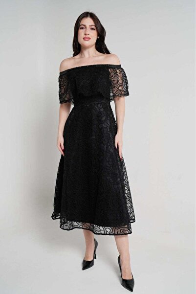 Nichii فستان لامع متوسط الطول بأكمام قصيرة وأكتاف مكشوفة