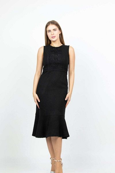 Nichii Women's Form-Fitting Midi Evening Dress with No Sleeves