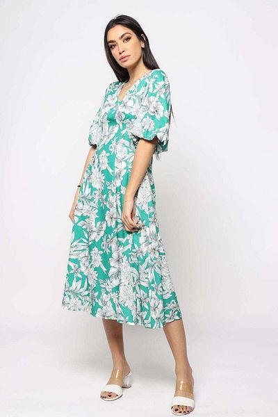 Nichii Floral Short Puff Sleeve Midi Dress