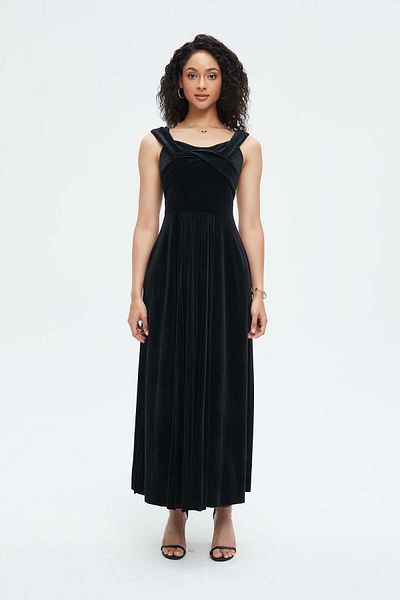 Nichii Women's Ruffled Strap Dress