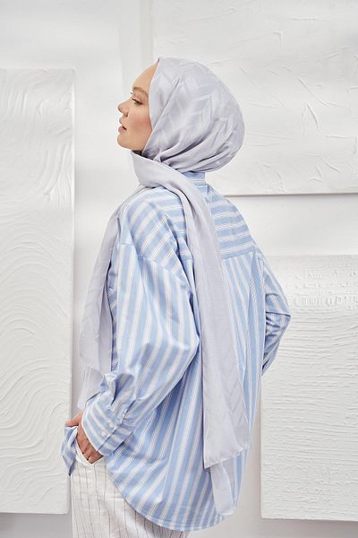 ARMANDA Italian Jacquard Zigzag Pattern Shawl - Silver