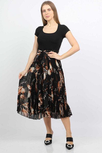 Nichii Short Sleeve Midi Dress with Round Neck