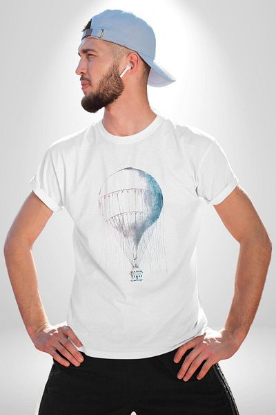 Angemiel Antique Hot Air Balloon Digital Art White Oversize Women's Men's Front Printed T-Shirt