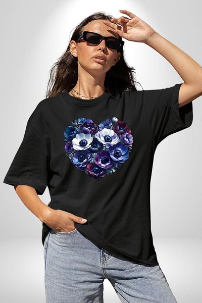 Angemiel Anemone Flower Blue and Purple Heart Flower Patterned Black Oversize Women's Men's Front Printed T-Shirt