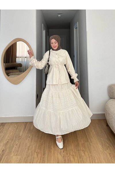 Modamorfo بدلة دانتيل بأزرار أمامية ورباط على الخصر وأكمام مطاطية وتنورة - بيج