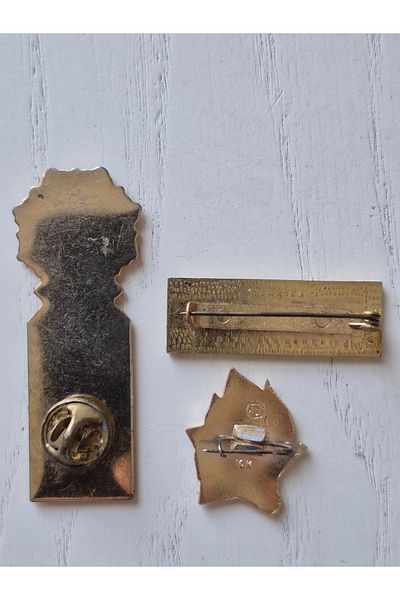 Edi Antik 3 Pieces of Enamel Medal Lot. Algeria, Kuwait and the Soviets