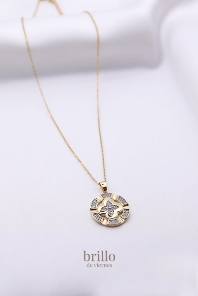 Brillo Shamrock Motif Zircon Stone Gold Steel Ended Necklace