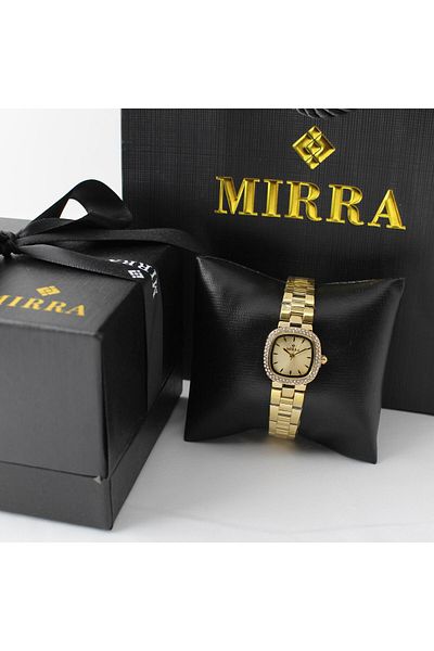 marblino Wristwatch comes with complete camera accessories.
