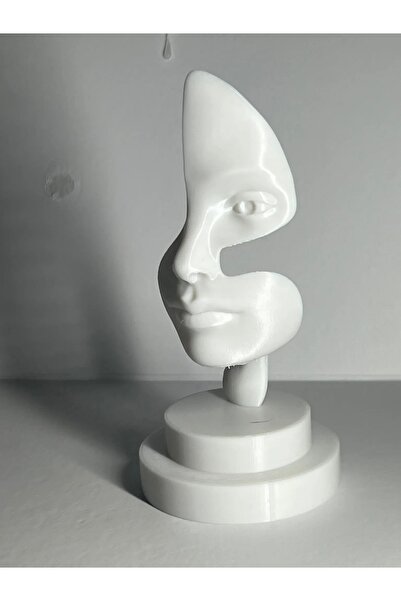 Talha 🖤 Soyut Yüz Heykeli – Sanatın Zarif Dokunuşu 🖤