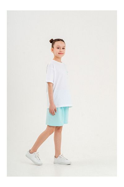 LC Waikiki Crew Neck Girls T-Shirt and Shorts