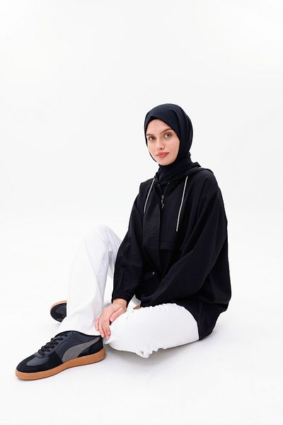 Quen Women's Zipper Cap