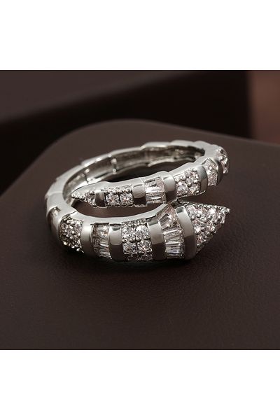 Choice resizable Sliver Color ZAKOL Hot Sale Snake Bone Zircon Open Rings for Women Niche Design Shiny Cubi