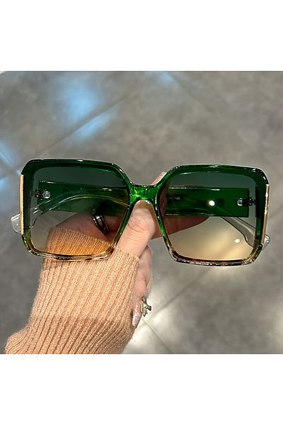 Choice Green Extra Large Square Fashion Sunglasses for Men and Women Brand Gradient Color Glasses Summer Pa