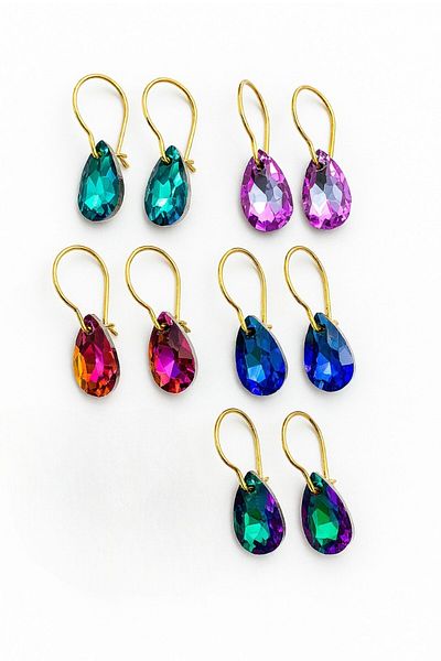 OEM One Set, 5 Pairs of Earrings – Change the Colors of the Pendants for New Styles