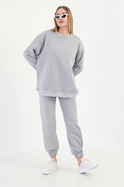 Lider Leather سويت شيرت نسائي مقاس كبير للجنسين باللون الأسود من Jakinta للاس...