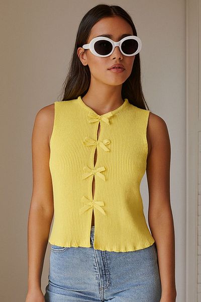 trendgar Yellow Women's Ribbon Detailed Knitwear Vest