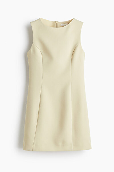 H&M Bedene Oturan Elbise