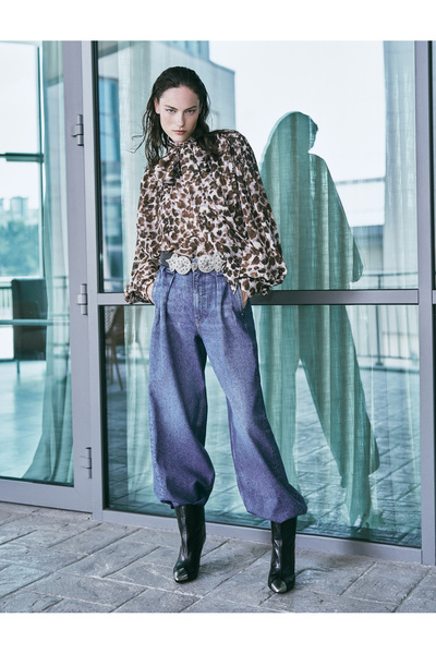 Koton Loose Fit Jeans with Wide Legs and Pleated Buttons - Loose Fit Jeans