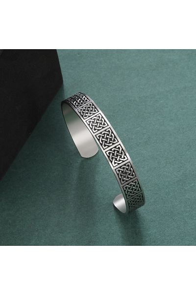 Viking Adjustable Celtic Knot Pattern Style Tarnish&Rustproof 316L Steel Bracelet