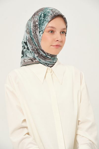 Madame Polo Eșarfă din șifon imprimată Multicolor Anti-alunecare 90x90 cm
