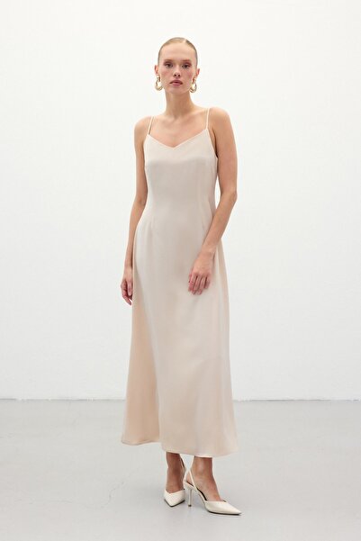 Sateen Rochie lungă din satin cu bretele - bej