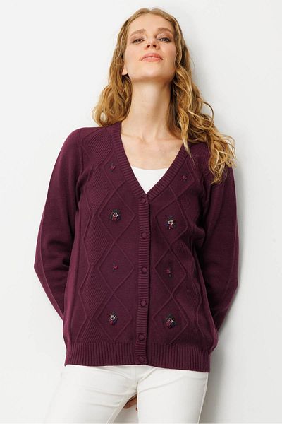 Desen Triko Women's V-Neck Front Diamond Embroidered Cardigan Plum
