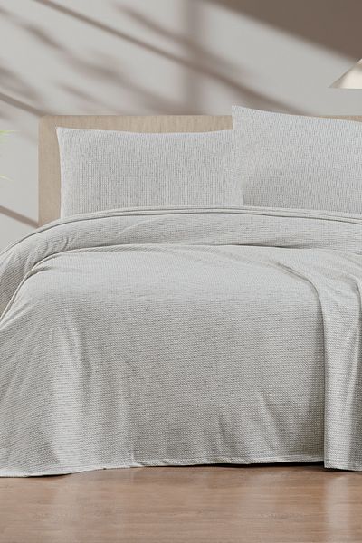 Noctiluca Crushed Textured 100% Cotton Pique Bedspread |   Breathable Sweatproof Summer Seasonal Cover