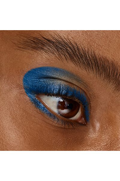 Catrice قلم كحل كاجال مقاوم للماء