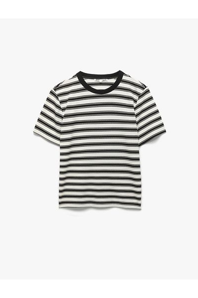 Koton Regular Fit Short Sleeve Crew Neck Textured T-Shirt