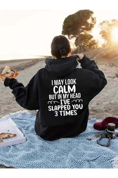 caddekombin Hanorac negru din bumbac cu buzunar și glugă cu imprimeu pe spate...