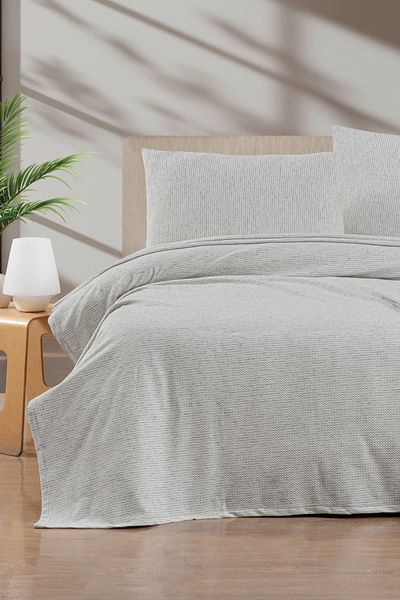 Noctiluca Crushed Textured 100% Cotton Pique Bedspread |   Breathable Sweatproof Summer Cover 160X230Cm