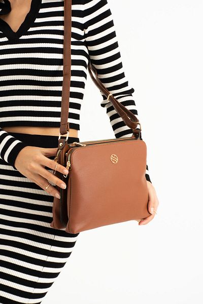 Sanmorris 1329 Women's 4 Compartment Faux Leather Adjustable Cross Strap Postman Shoulder Bag