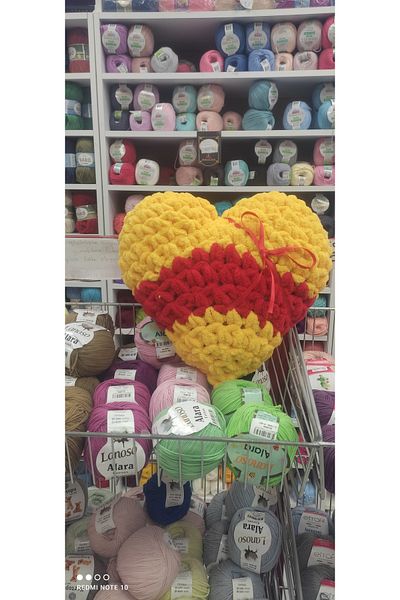Kevser nur tuhafiye Heart Pillow Knit Yellow Red