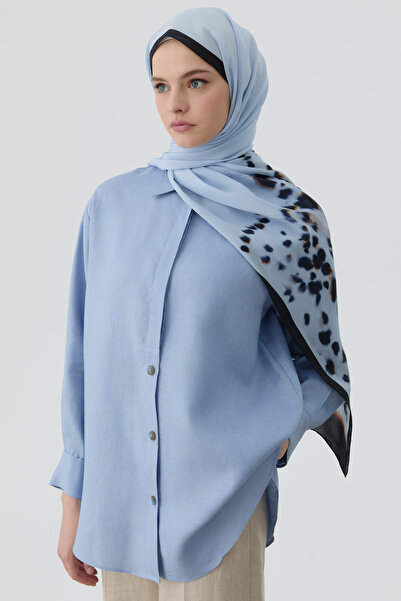 Tuğba Ters Kapamalı Keten Gömlek - Açık Mavi