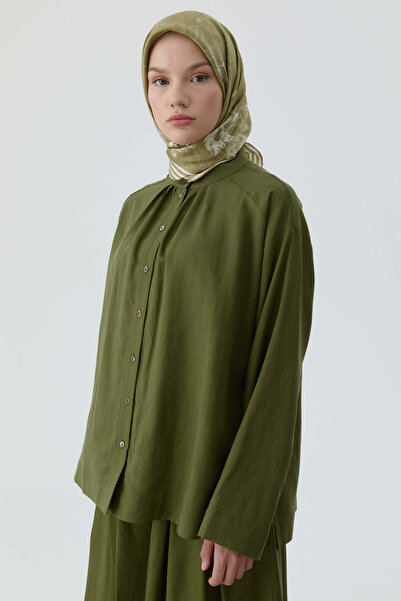 Tuğba Yandan Yırtmaçlı Gömlek - Haki