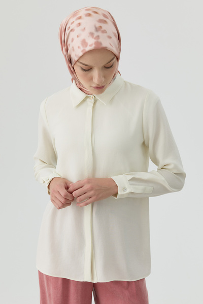 Tuğba Gizli Patlı Gömlek - Ekru