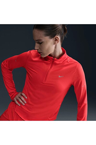 Nike Swift Dri-FIT UV Çeyrek Fermuarlı Kadın Koşu Üstü hq0499-233