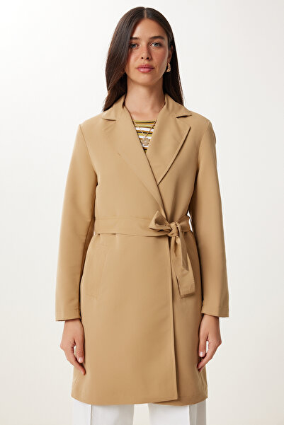 Happiness İstanbul Kadın Bisküvi Kuşaklı Kısa Dokuma Trençkot GP00027