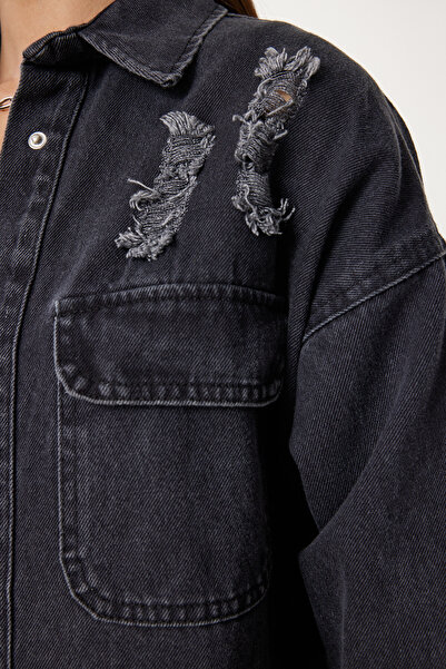 Happiness İstanbul Dámská antracitová džínová bunda s detailním vyšívaným vzorem MW00152